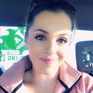 Meet your Posher, Alissa